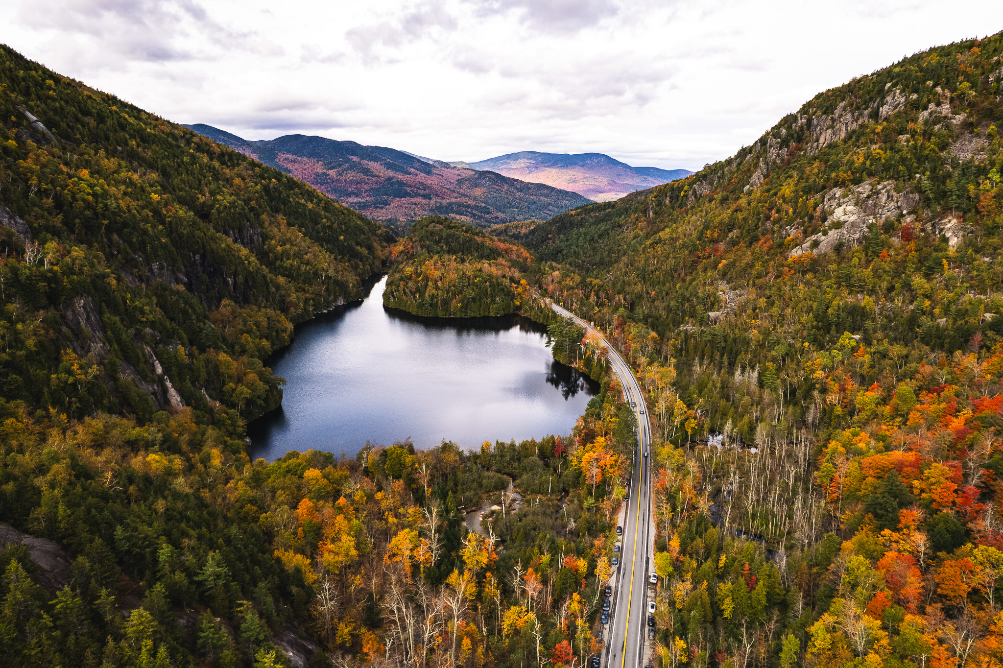 Chapel Pond fall foliage